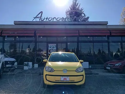 Volkswagen up! UP! 5 PTAS MOVE usado (2015) color yellow precio u$s8.900