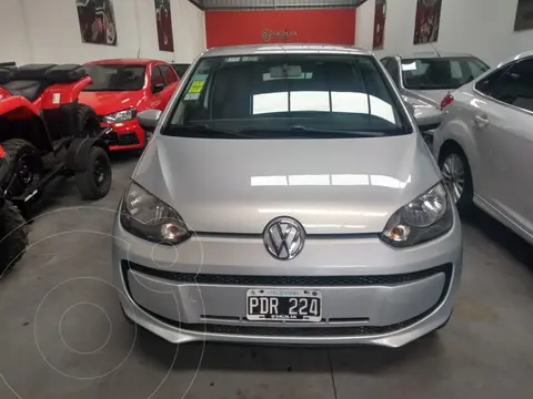 Volkswagen up! 3P 1.0 move up! usado (2015) color Blanco Cristal precio $3.000.000