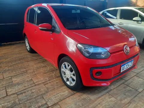 Volkswagen up! 5P 1.0 high up! usado (2017) color Rojo precio $13.200.000