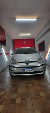 Volkswagen up! 5P 1.0 move up! usado (2018) color Plata precio $13.700.000