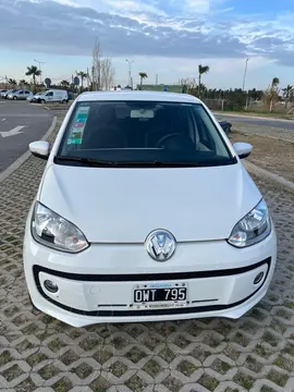 Volkswagen up! 5P 1.0 hig up! usado (2015) color Blanco precio u$s9.500