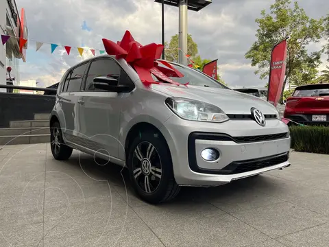Volkswagen up! Connect usado (2018) color plateado precio $175,000