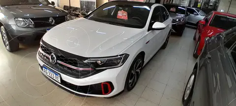 Volkswagen Vento GLI 350 TSi usado (2024) color Blanco precio $57.500.000