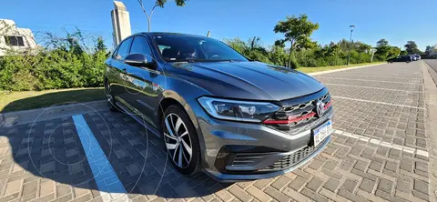 Volkswagen Vento GLI GLi 2.0 TSI DSG Nav usado (2020) color Gris precio u$s32.000