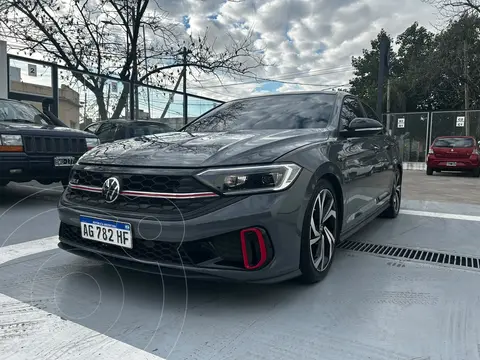 Volkswagen Vento GLI 350 TSi usado (2024) color Gris precio $50.000.000