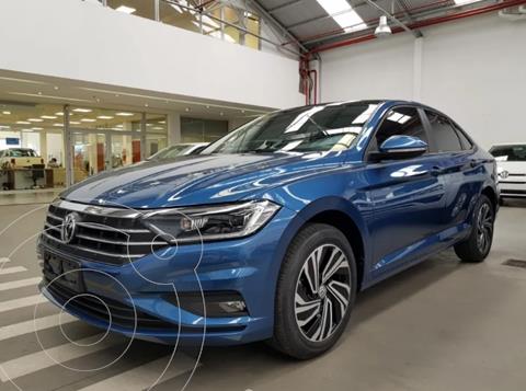 Volkswagen Vento 1.4 TSI Highline Aut nuevo color Azul Seda precio $7.200.000