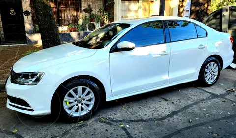 Volkswagen Vento 2.0 FSI Advance Summer Package usado (2015) color Blanco precio u$s15.000
