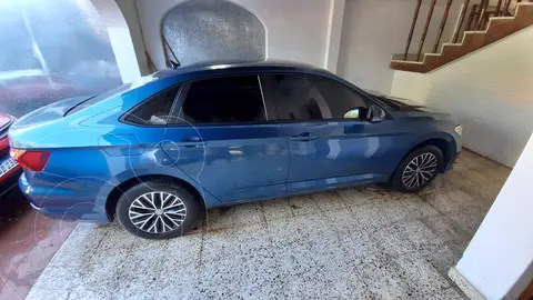Volkswagen Vento 1.4 TSI Comfortline Aut usado (2018) color Azul Seda precio $6.800.000