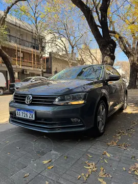 Volkswagen Vento 1.4 TSI Highline DSG usado (2017) color Gris Platinium precio $20.000.000