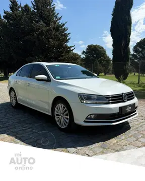 Volkswagen Vento 1.4 TSI Highline DSG usado (2018) color Blanco precio $27.000.000