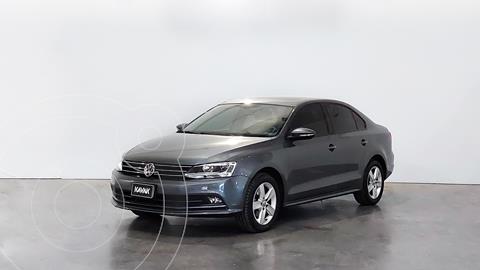 foto Volkswagen Vento 2.5 FSI Advance Plus usado (2016) color Gris Platinium precio $2.020.000