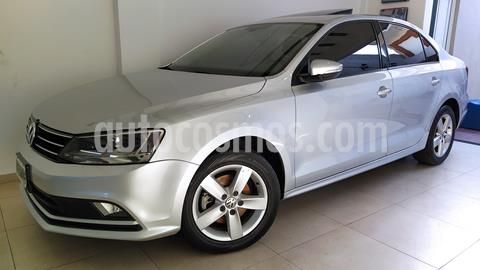 foto Volkswagen Vento 2.5 FSI Advance Plus usado (2015) color Plata Reflex precio $1.290.000
