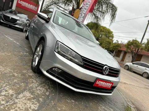 Volkswagen Vento 2.5 FSI Advance Plus usado (2015) color Gris precio $22.000.000