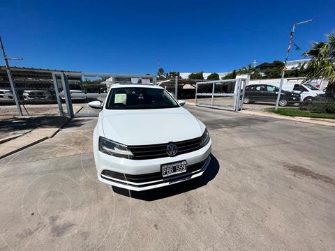 Volkswagen Vento VENTO  2.5 170 HP LUXURY      L/11 usado (2015) color Blanco precio $3.500.000