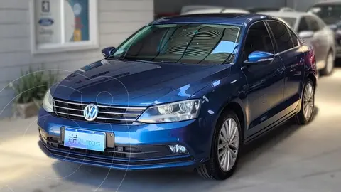 Volkswagen Vento 1.4 TSI Highline DSG usado (2017) color steel_blue precio $25.899.000