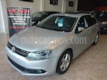 foto Volkswagen Vento 2.5 FSI Luxury Tiptronic usado (2011) color Gris Claro precio $650.000