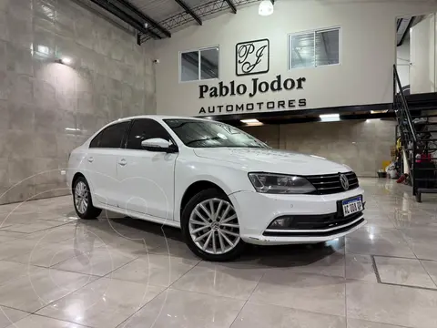 Volkswagen Vento 1.4 TSI Highline DSG usado (2017) color Blanco precio u$s22.000