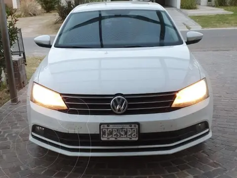 Volkswagen Vento 2.5 FSI Luxury usado (2015) color Blanco precio $3.490.000