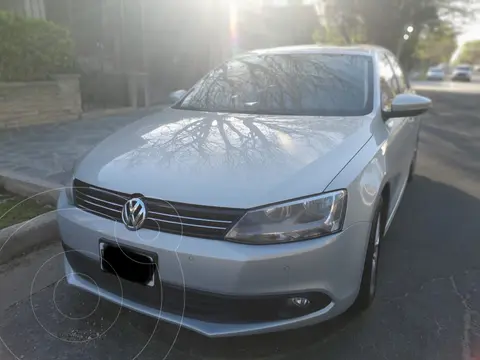 Volkswagen Vento 2.5 FSI Luxury (170Cv) usado (2012) color Plata Reflex precio u$s13.500