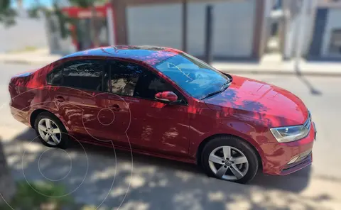 Volkswagen Vento 2.5 FSI Advance Plus Tiptronic usado (2017) color Rojo Tornado precio $21.500.000