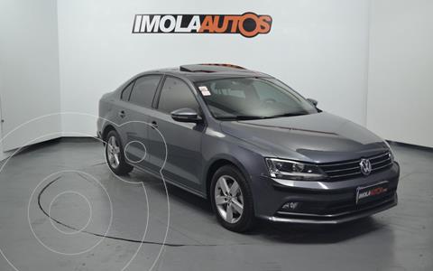 Volkswagen Vento 2.5 FSI Luxury usado (2016) color Gris precio $2.300.000