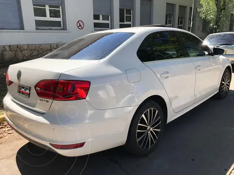 Volkswagen Vento 2.0 T FSI Sportline DSG usado (2014) color Blanco precio $4.700.000