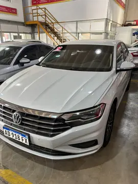 Volkswagen Vento 1.4 TSI Comfortline usado (2019) color Gris precio $28.900.000