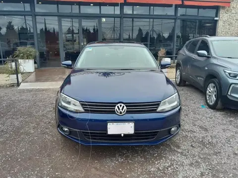 Volkswagen Vento 2.0 TDi Luxury Tiptronic usado (2012) color dark_blue precio $14.000.000