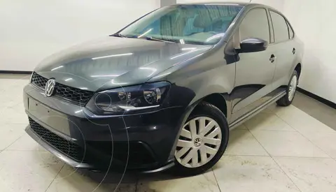 Volkswagen Vento Startline usado (2022) color Gris precio $260,000