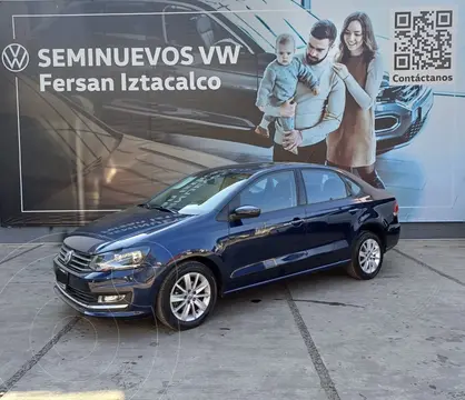 Volkswagen Vento Highline Aut usado (2016) color Azul Noche precio $179,999