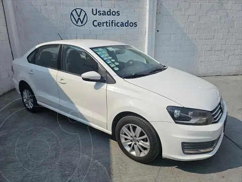 Volkswagen Vento Comfortline usado (2016) color Blanco precio $186,900