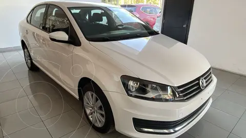 Volkswagen Vento Comfortline usado (2019) color Blanco precio $248,000