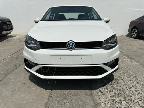 Volkswagen Vento Comfortline Plus usado (2020) color Blanco Candy financiado en mensualidades(enganche $23,500 mensualidades desde $8,500)