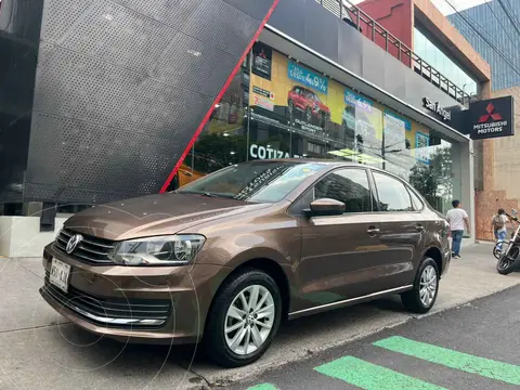 Volkswagen Vento Comfortline usado (2017) color Caf precio $159,000