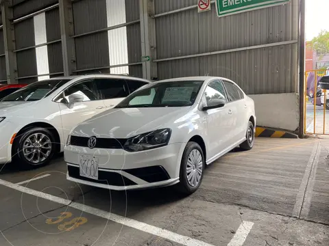 Volkswagen Vento Startline usado (2021) color Blanco Candy financiado en mensualidades(enganche $52,000 mensualidades desde $5,600)