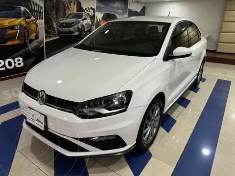 Volkswagen Vento Comfortline Plus usado (2021) color Blanco precio $270,000