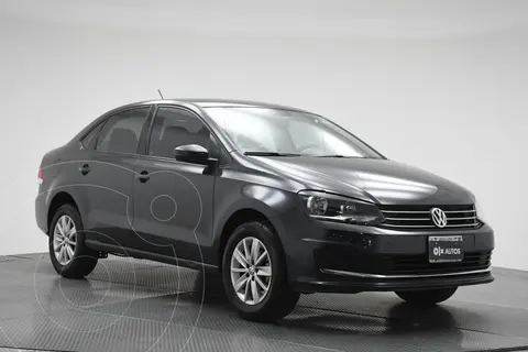 Volkswagen Vento Comfortline usado (2020) color Gris Oscuro precio $239,000
