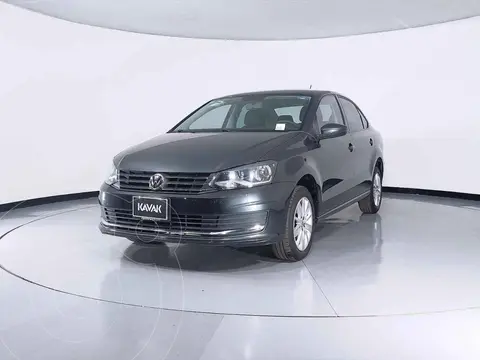 Volkswagen Vento Comfortline usado (2019) color Negro precio $251,999