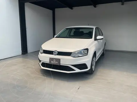 Volkswagen Vento Startline usado (2020) color Blanco financiado en mensualidades(enganche $43,800)