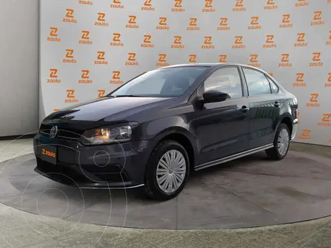 Volkswagen Vento Startline usado (2020) color Gris precio $245,000
