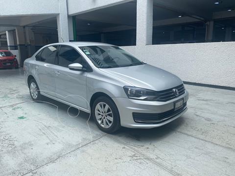 foto Volkswagen Vento Comfortline usado (2017) color Plata Dorado precio $164,900
