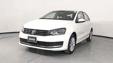 Volkswagen Vento Comfortline usado (2018) color Blanco precio $224,999