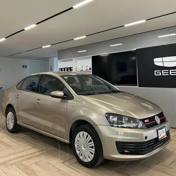 Volkswagen Vento Startline usado (2018) color Dorado precio $195,862