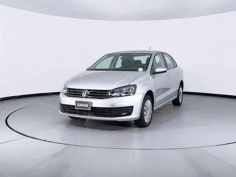 Volkswagen Vento Startline usado (2019) color Plata precio $232,999