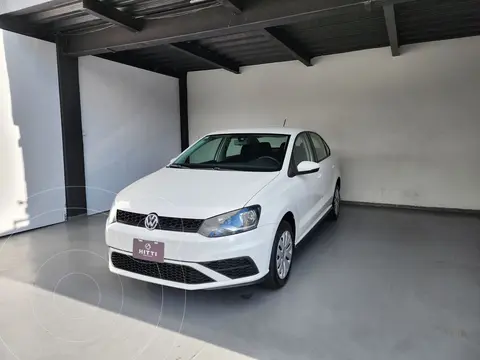 Volkswagen Vento Startline Aut usado (2020) color Blanco precio $249,000