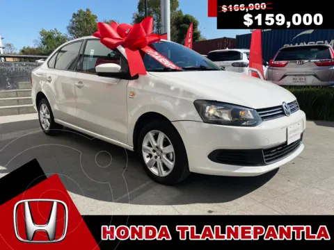 Volkswagen Vento Active usado (2014) color Blanco precio $157,000