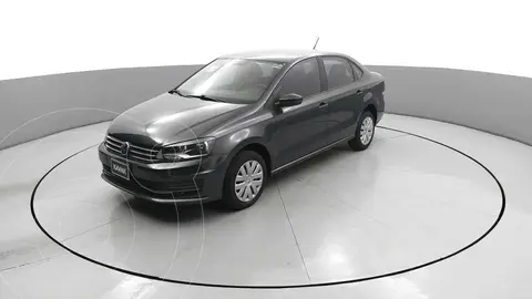 Volkswagen Vento Startline Aut usado (2018) color Gris precio $221,999