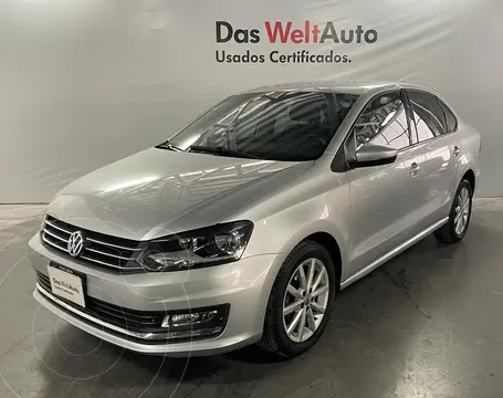 Volkswagen Vento Highline usado (2018) color Plata Reflex financiado en mensualidades(enganche $49,000 mensualidades desde $5,249)