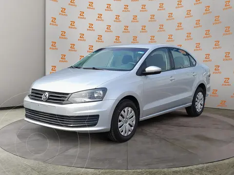 Volkswagen Vento Startline Aut usado (2019) color Plata financiado en mensualidades(enganche $42,900 mensualidades desde $4,838)