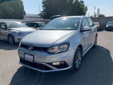 Volkswagen Vento Startline Tiptronic usado (2020) color PLATA REFLEX METALICO precio $263,000